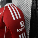 2025/2026 Player Version Long Sleeve Liverpool Home Football Shirt 1:1 Thai Quality - Image 8