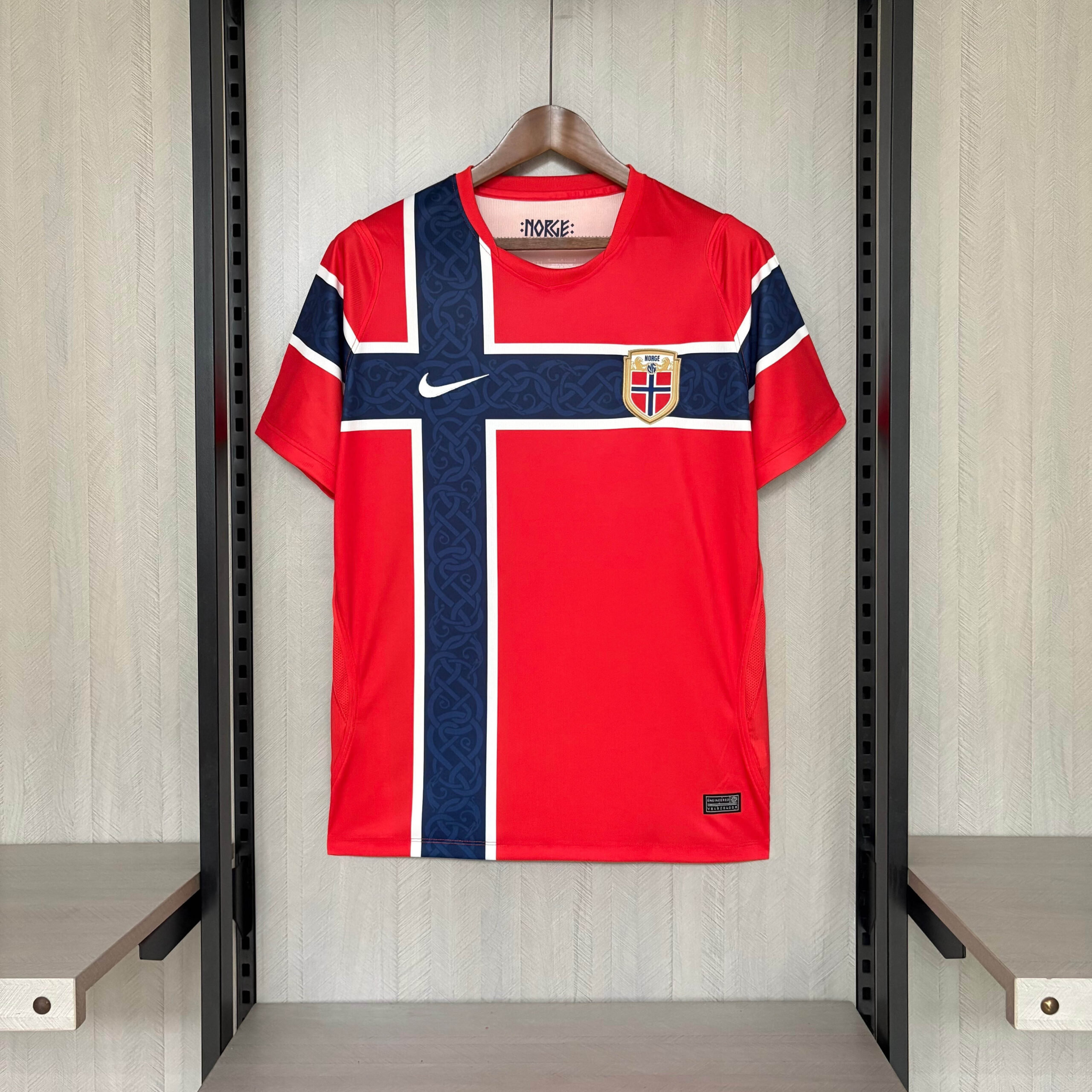 043ac306fbc4e34af3a053f7f5f70ade53bdfebb 2026 Norway Home Football Shirt 1:1 Thai Quality - Image 1