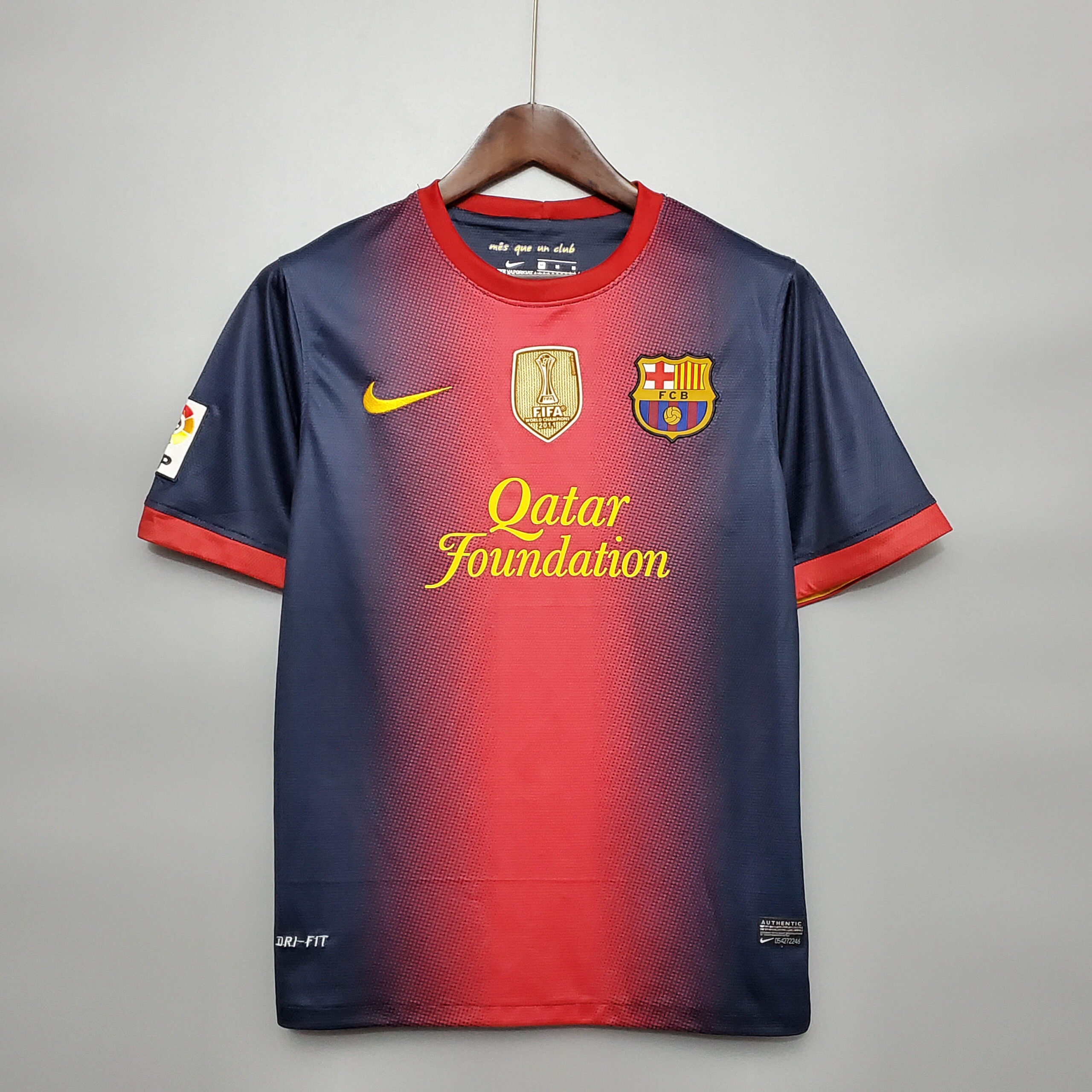 0fffa241ca4525a1d237791cc876d1b5706451b3 2012/2013 Retro Barcelona Home Football Shirt 1:1 Thai Quality - Image 1