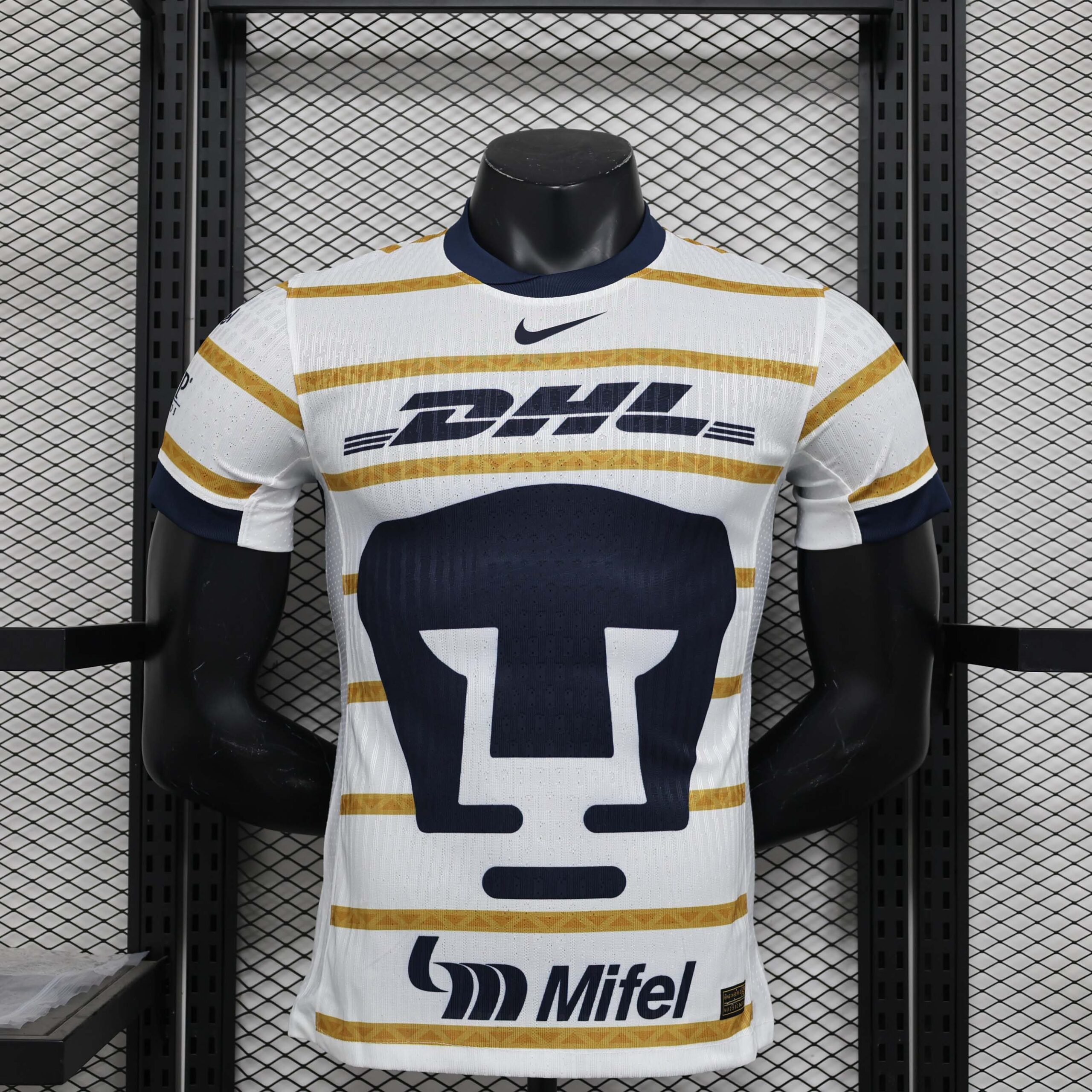 121ca8fed6bdfdcc20ee2d755c27546087c1c1f7 2024/2025 Player Version Pumas UNAM Home Jersey 1:1 Thai Quality - Image 1