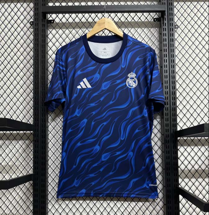 1d3283a7639f85b286f875a5999dd4c39fc95d6e 2025/2026 Real Madrid Pre-race suit Blue Football Shirt1:1 Thai Quality - Image 1