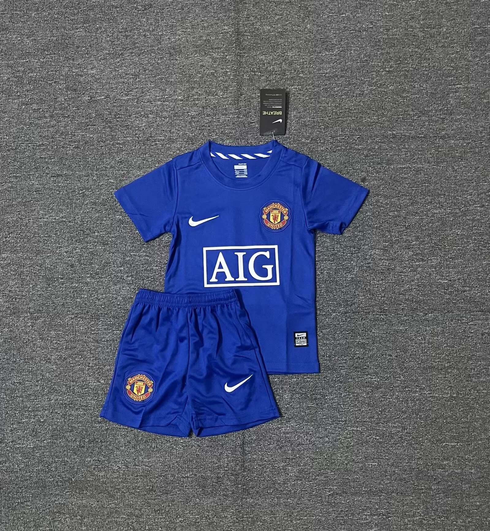 1df9abc2951cae80e1d2345e2128c6f854057f20 2007/2008 Retro Manchester United Away Football Shirt 1:1 Thai Quality Kids Size - Image 1