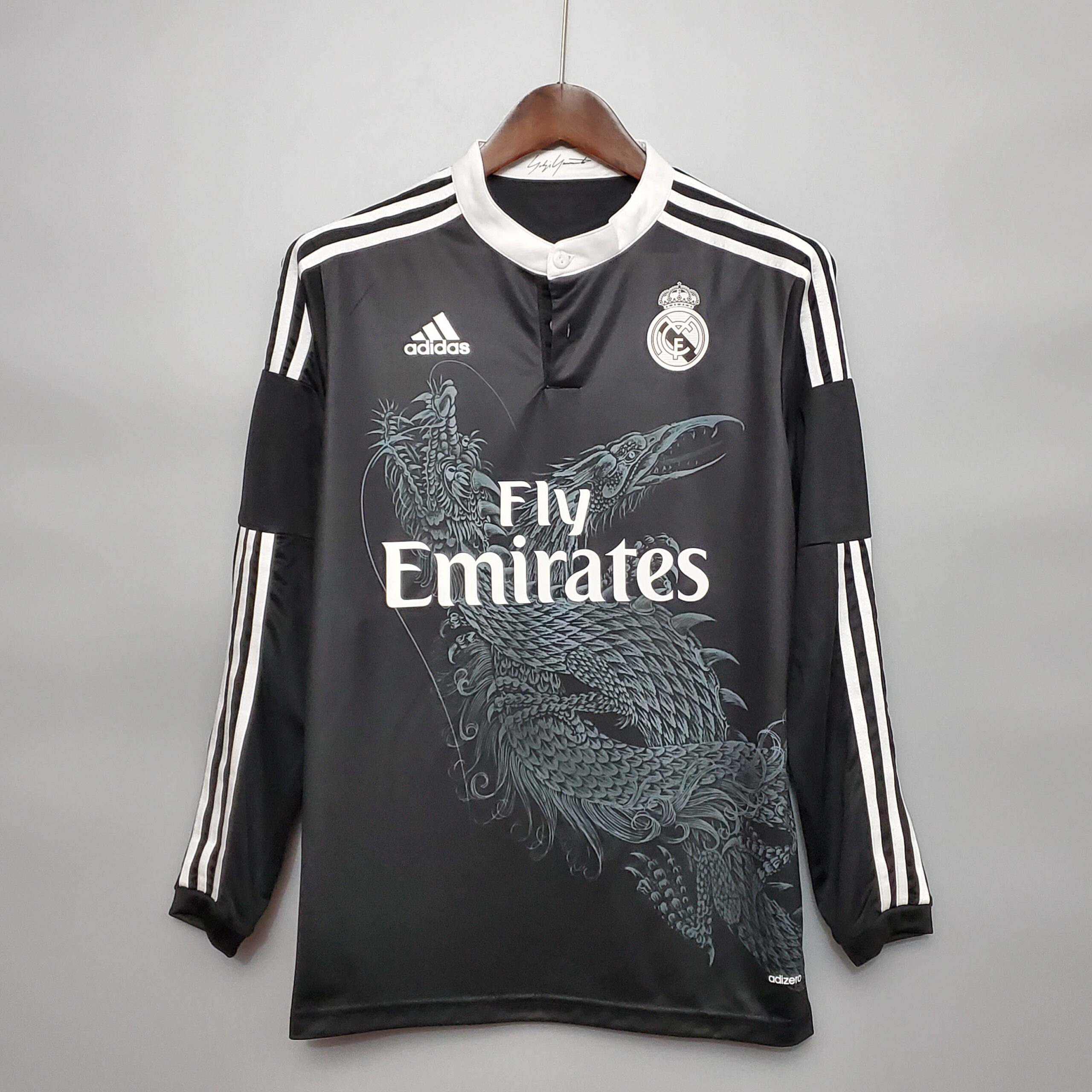 24c5dd548e545e6f8b26ee7c180530416aed2b54 Retro Long Sleeve 2014/2015 Real Madrid Third Away - Image 1