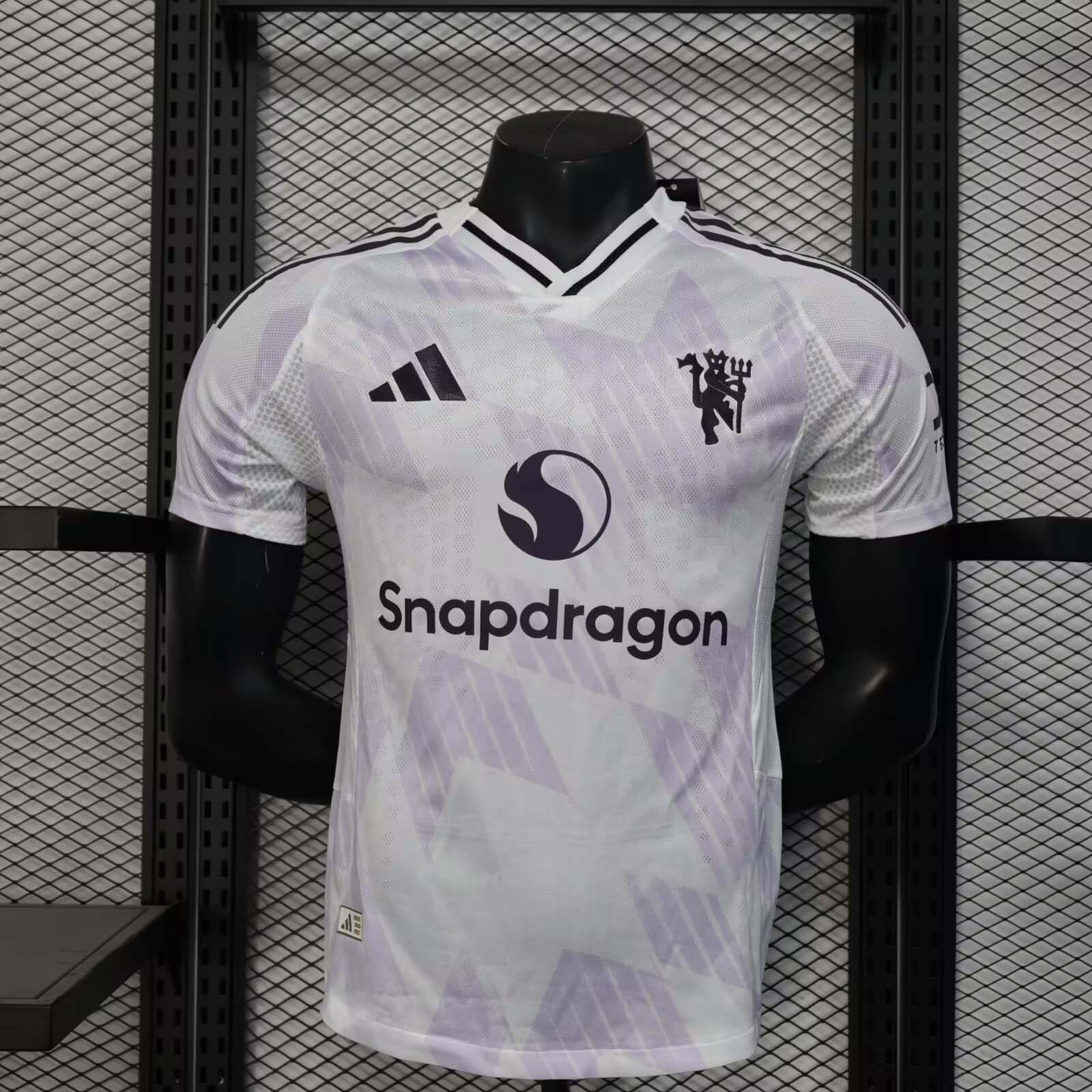 281a973336863d084a445dd66e941efcf73fac39 2025/2026 Player Version Manchester United Away Football Shirt 1:1 Thai Quality - Image 1