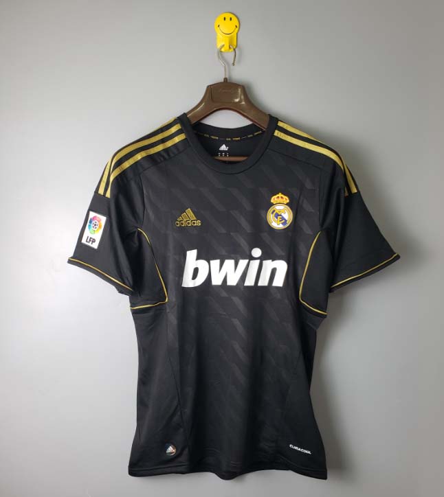 3896c74baaec896cbb38aaece9904bd9f430efee 2011/2012 Retro Real Madrid Away Football Shirt1:1 Thai Quality - Image 1
