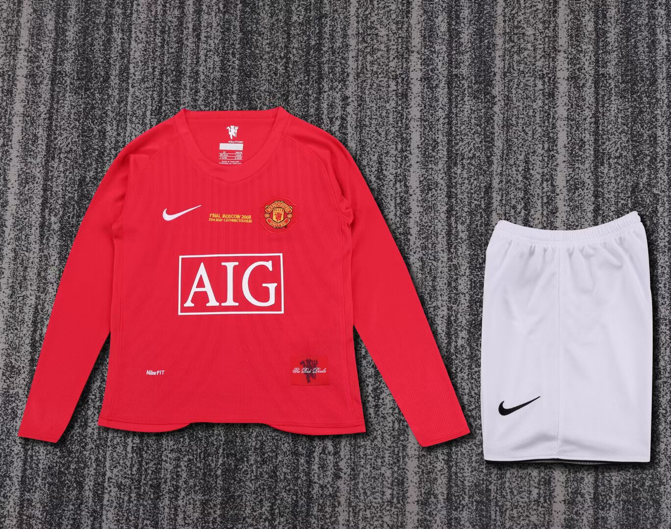 40d7403d5cee98ca2316fa83287acc00a481a9cf 2007/2008 Retro Long Sleeve Manchester United Home Football Shirt 1:1 Thai Quality Kids Size - Image 1