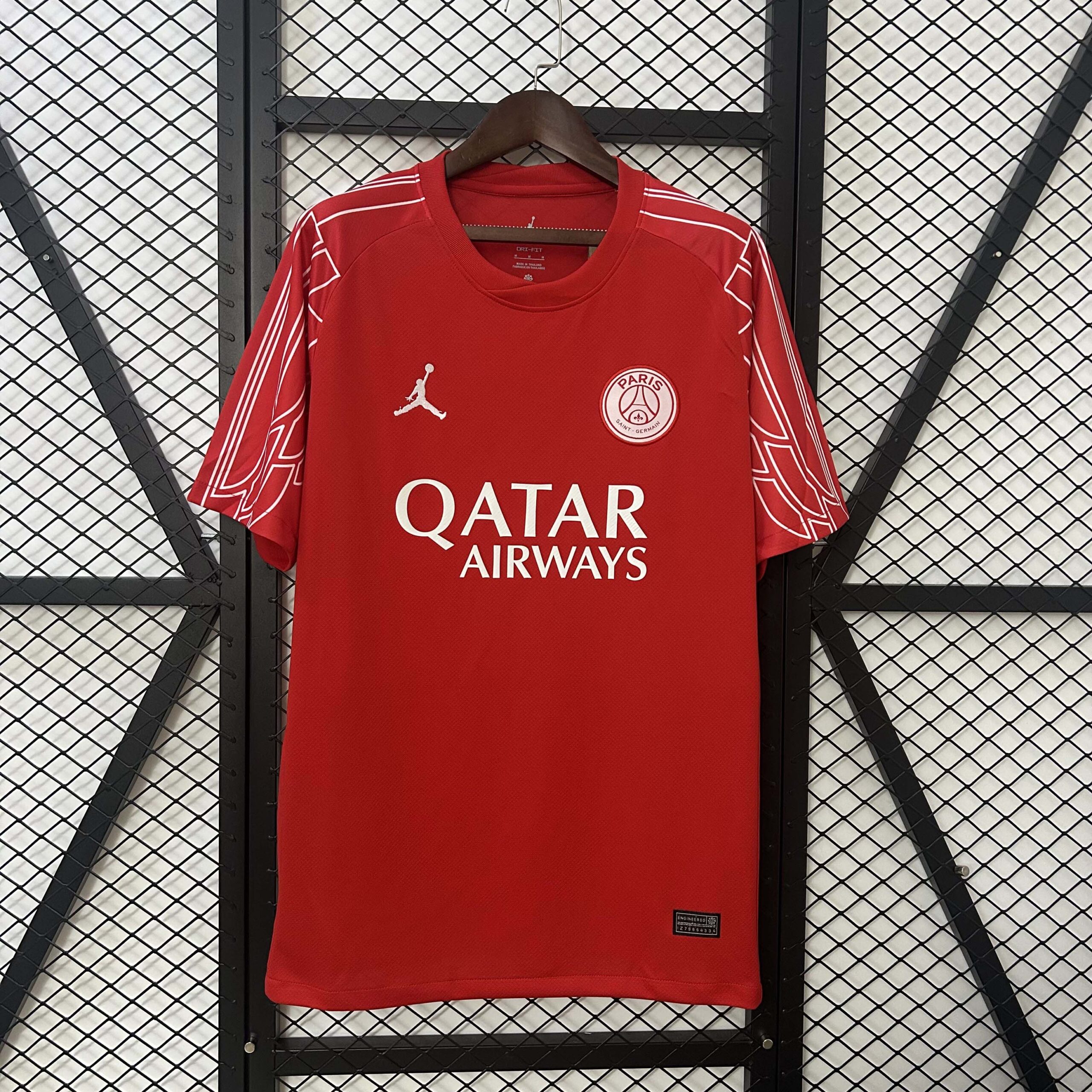 5436660820f9c44d81fc51f5d84db09b742d194d 2024/2025 Psg Paris Saint-Germain Fourth Away Red Football Shirt 1:1 Thai Quality - Image 1
