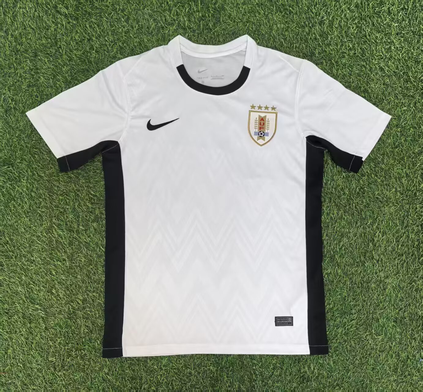 60529a5afda03807c26eae72c9cf73aac2ecc505 2025 Uruguay Away Football Shirt 1:1 Thai Quality - Image 1