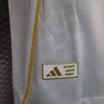 2025/2026 Long Sleeve Player Version Real Madrid Home Football Shirt1:1 Thai Quality - Image 9