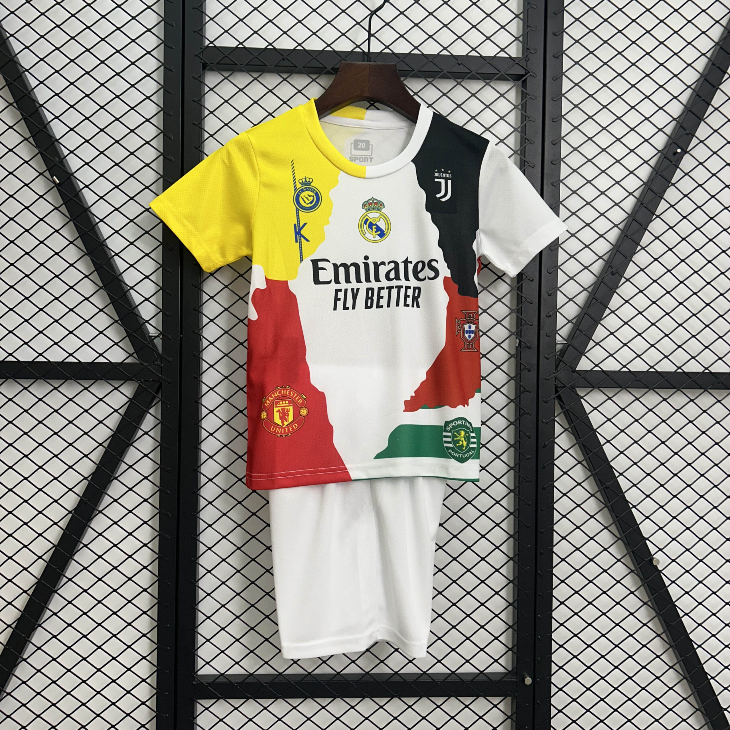 63ed10c85c60d09cd138e7a571321a7d5810f32b 2025/2026 Ronaldo Personal Commemorative Edition Football Shirt 1:1 Thai Quality Kids Size - Image 1