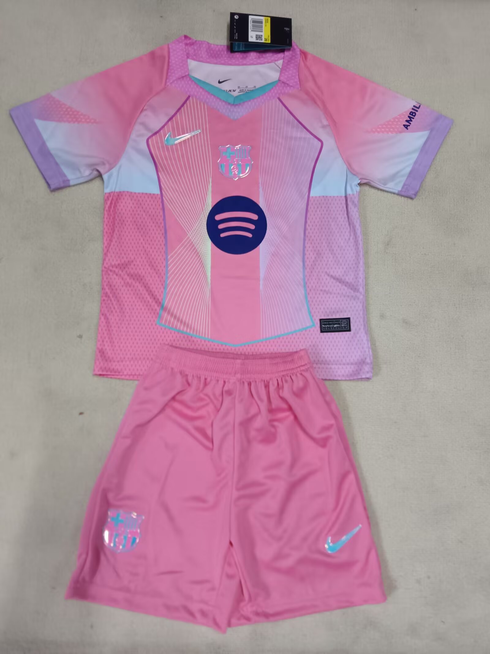 6c38e0e9aa5a909e709923d70199f879663ccfb9 2025/2026 Barcelona Concept Pink Football Shirt 1:1 Thai Quality Kids Size - Image 1