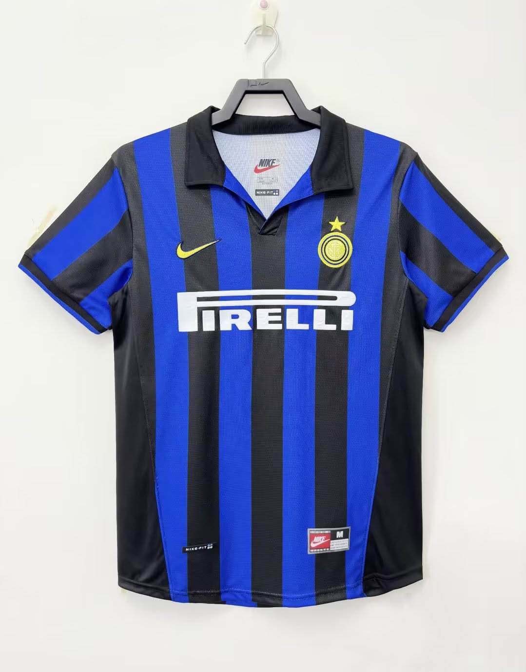 6c877ce28bc6e1862753da4163b1bd34289db039 1998/1999 Retro Internazionale Milan Home Football Jersey 1:1 Thai Quality - Image 1
