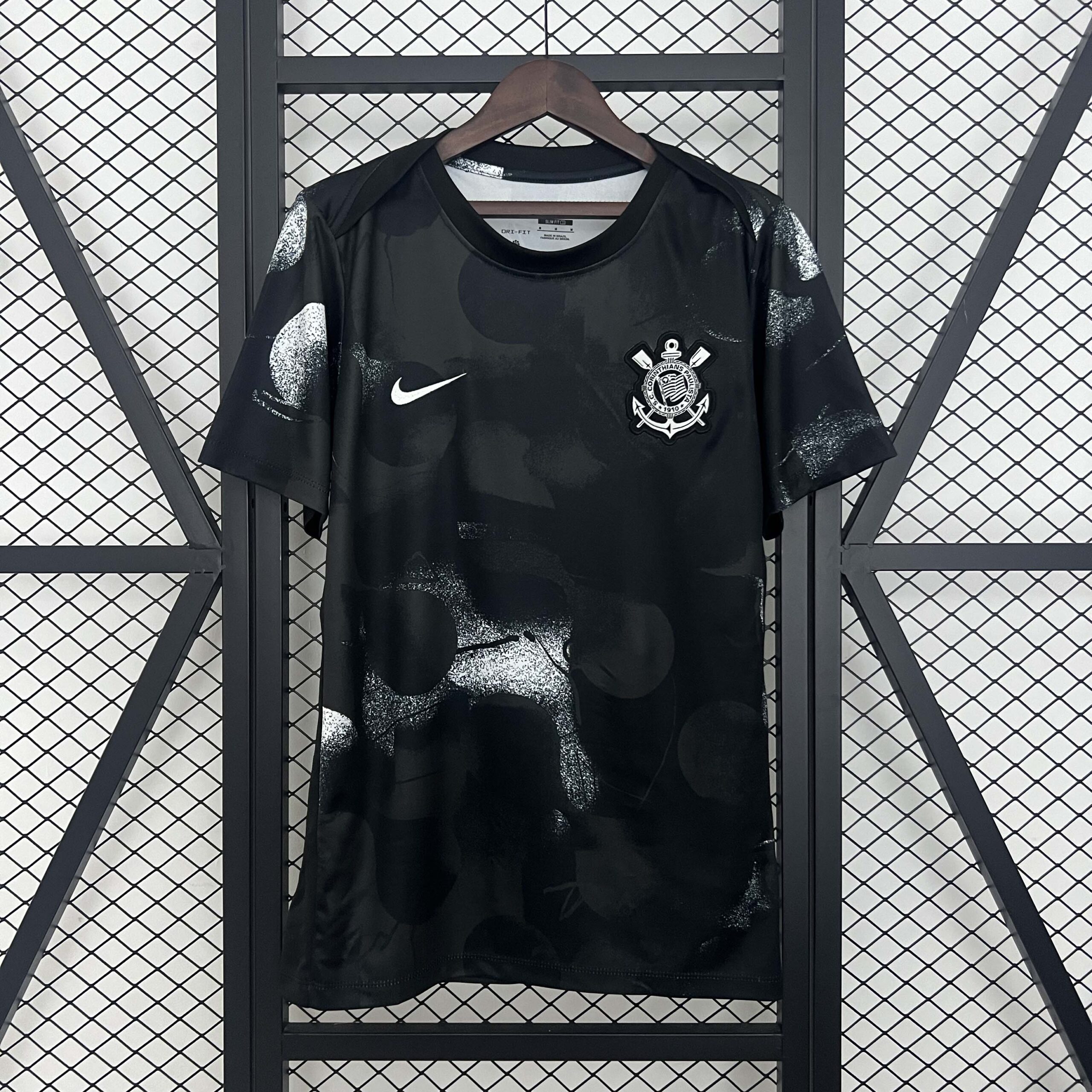 6e327fb6dea93b9ff6dfccad8c60f7561ead4c7c 2025/2026 Corinthians Pre-Match Jersey 1:1 Thai Quality - Image 1