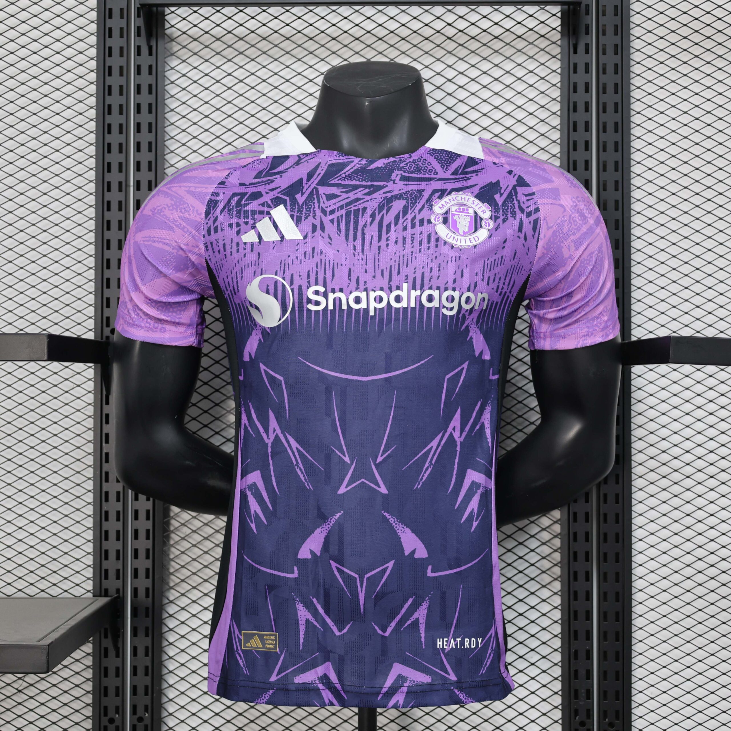 74a505d5247a54f4e339b564d22a2d05894501f0 2024/2025 Player Version Manchester United Special Edition Purple Football Shirt 1:1 Thai Quality - Image 1