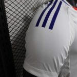 2024/2025 Player Version Lyon Home Football Shirt 1:1 Thai Quality - Image 3