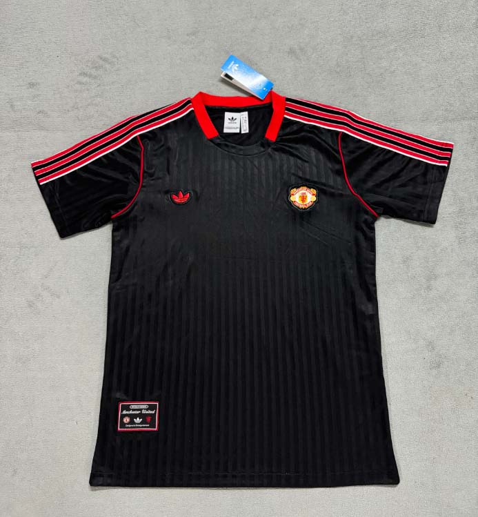7e6c0be9ec2f28aeb4a0b3add2b1e427cccabfc9 2025/2026 Manchester United Commemorative Edition black Football Shirt 1:1 Thai Quality - Image 1