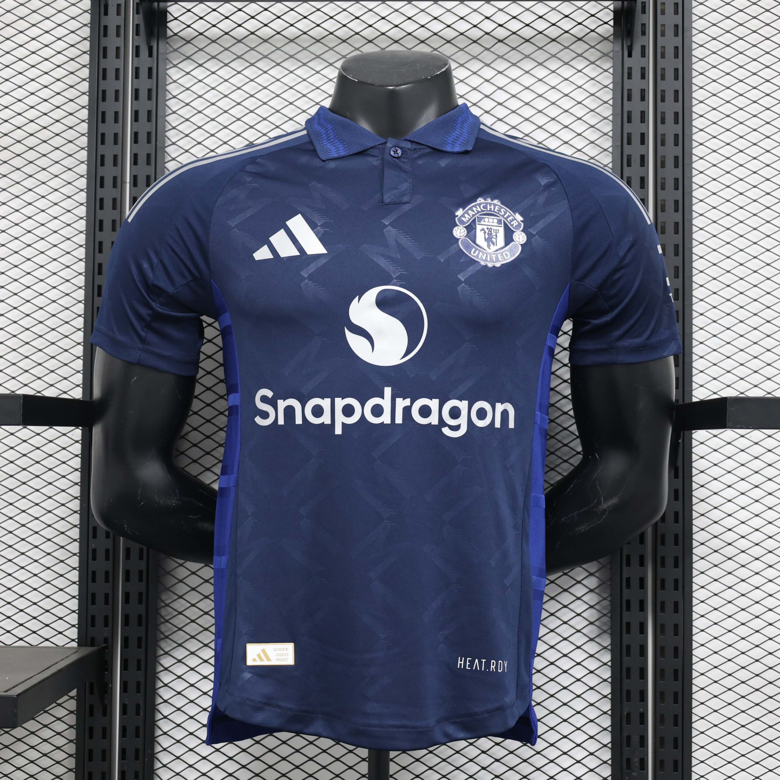 821e57aab75f4dc9acb5f1b4da3d5e3c229eb067 2024/2025 Player Version Manchester United Away Football Shirt 1:1 Thai Quality - Image 1
