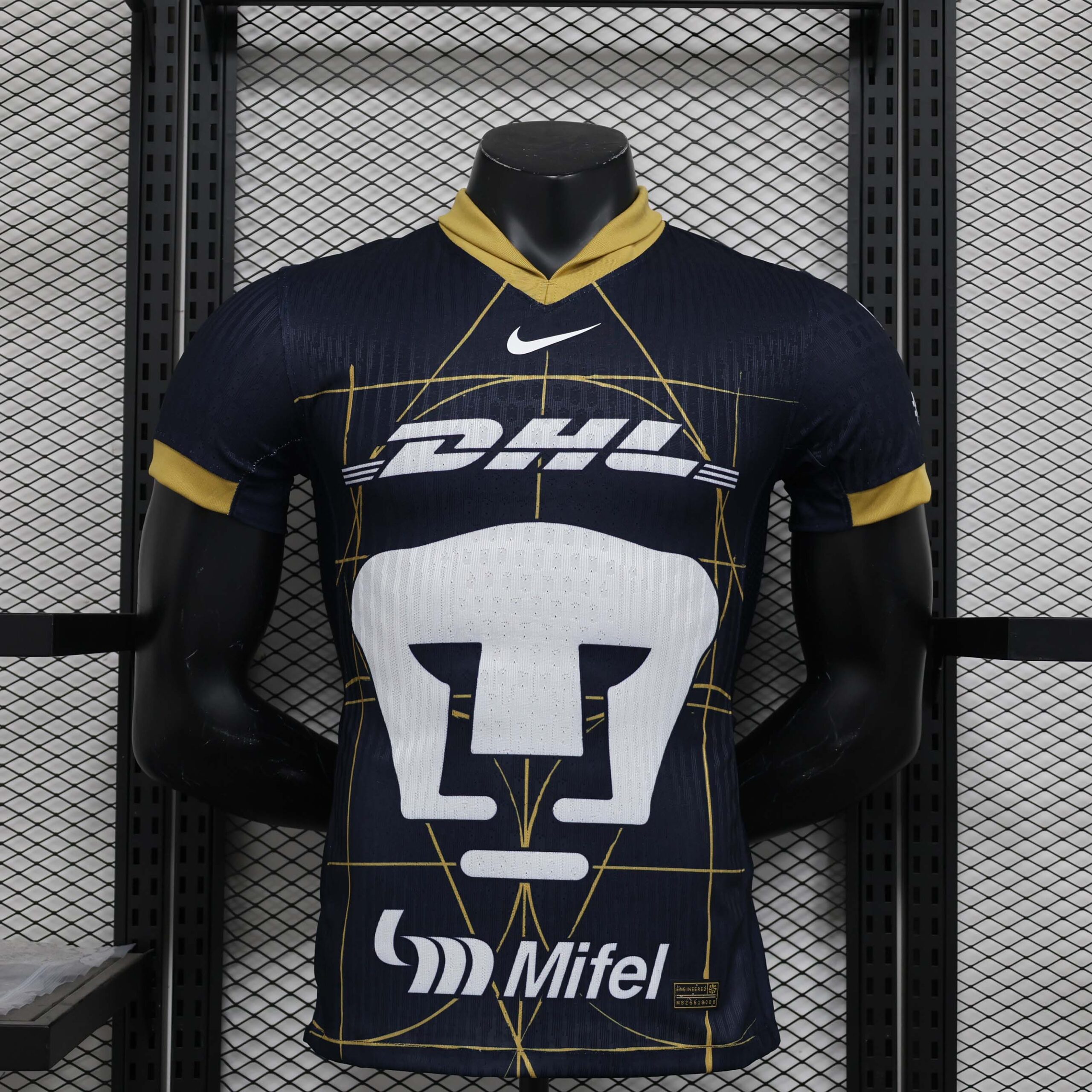 82c40c2a3714657e867e7f5713cf95592d97451e 2024/2025 Player Version Pumas UNAM Away Jersey 1:1 Thai Quality - Image 1