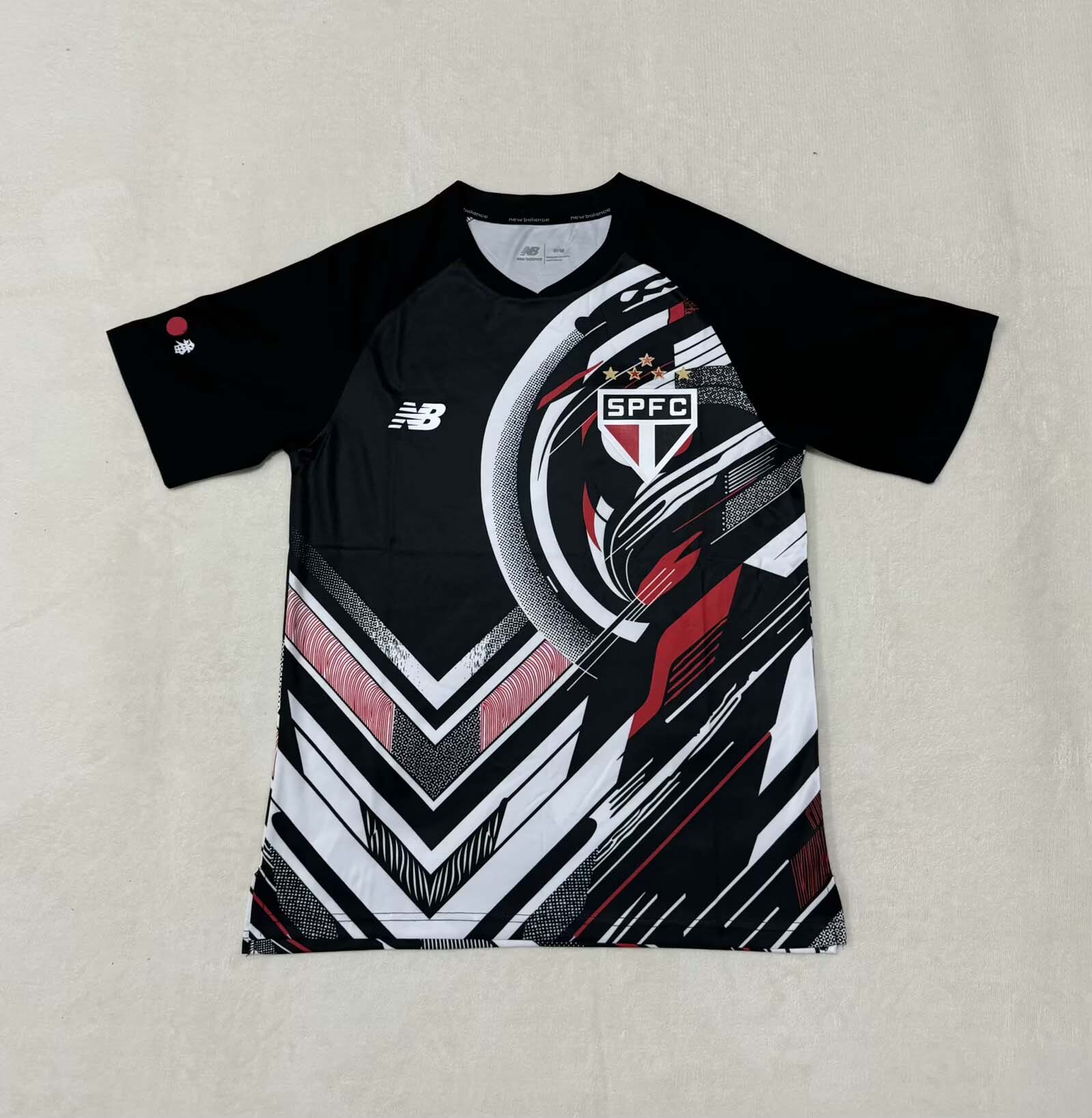 83d7548af0b43f68e931b15dd1e2c1c62c824266 2025/2026 São Paulo Goalkeeper Black and white Jersey 1:1 Thai Quality - Image 1
