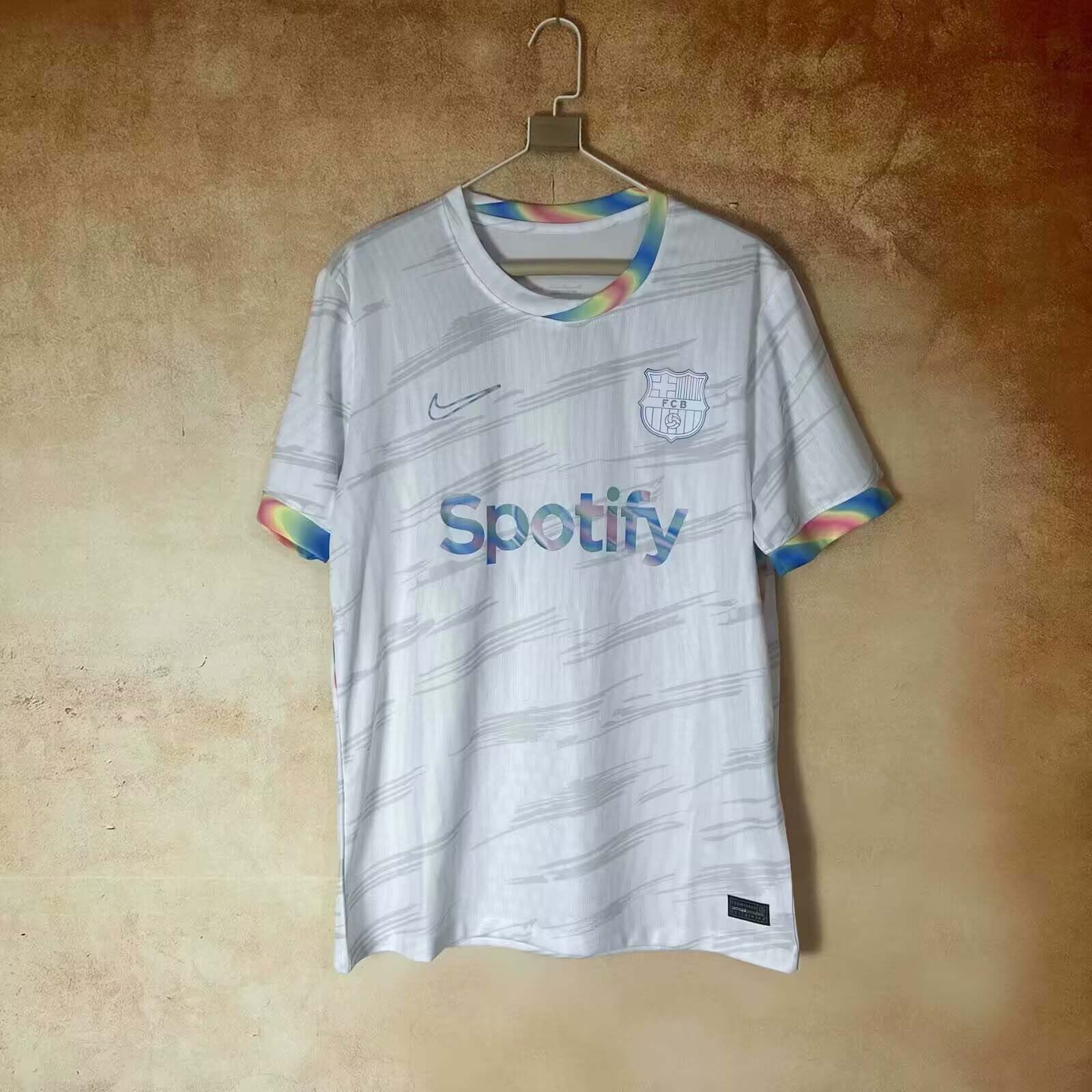8b69b087beac8ee2a2d9b135129689cb6eaf15bb 2025/2026 Barcelona Special Edition white Football Shirt 1:1 Thai Quality - Image 1