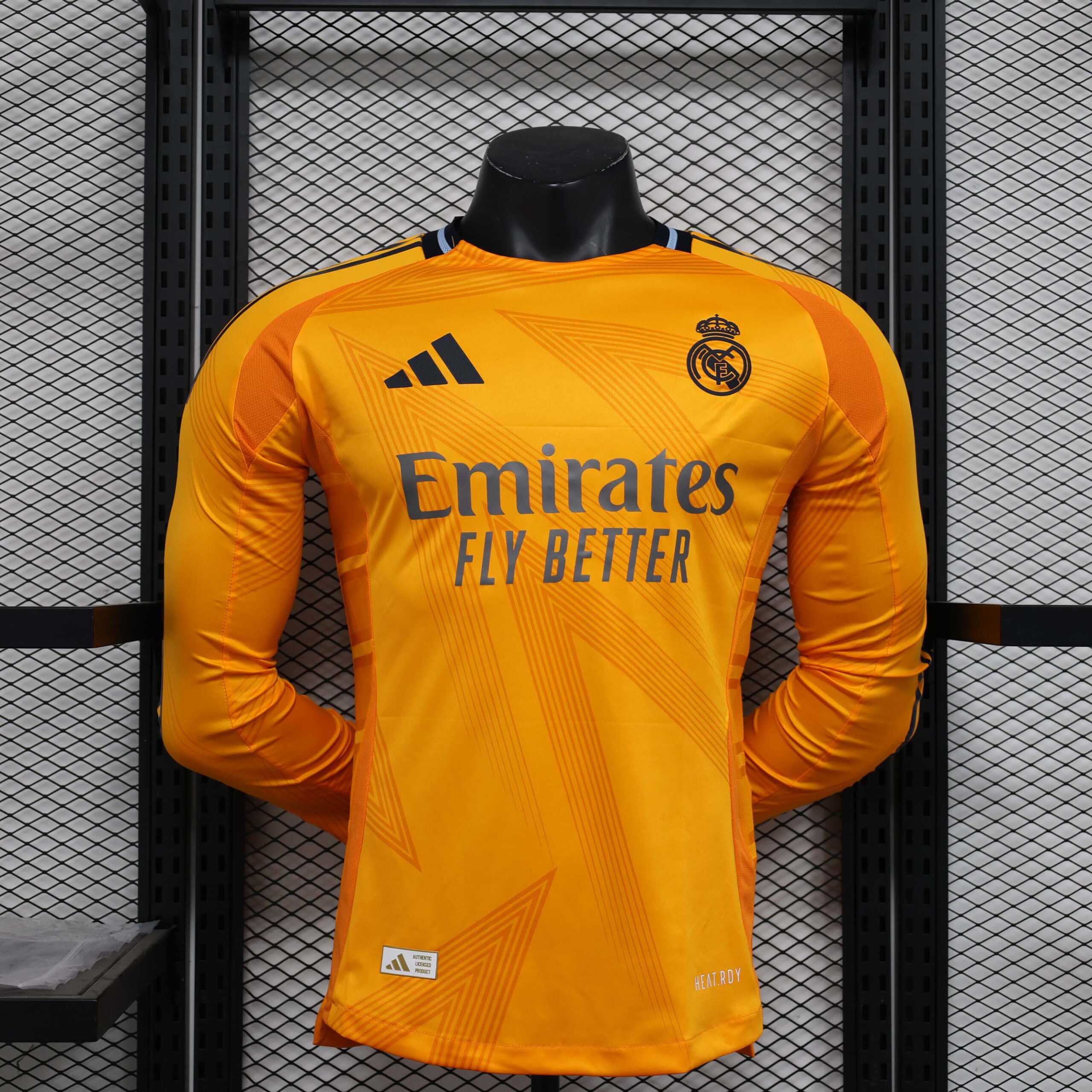 8c29839b4465138b76a9e9177016aafbd6191cc1 2024/2025 Player Version Long Sleeve Real Madrid Away Football Shirt 1:1 Thai Quality - Image 1