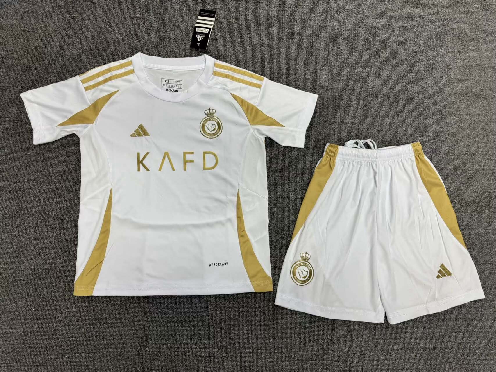 8ca9c9575fd9733364f32e4022a50c89cf775f5b 2024/2025 Al-Nassr Third Away Football Shirt 1:1 Thai Quality Kids Size - Image 1