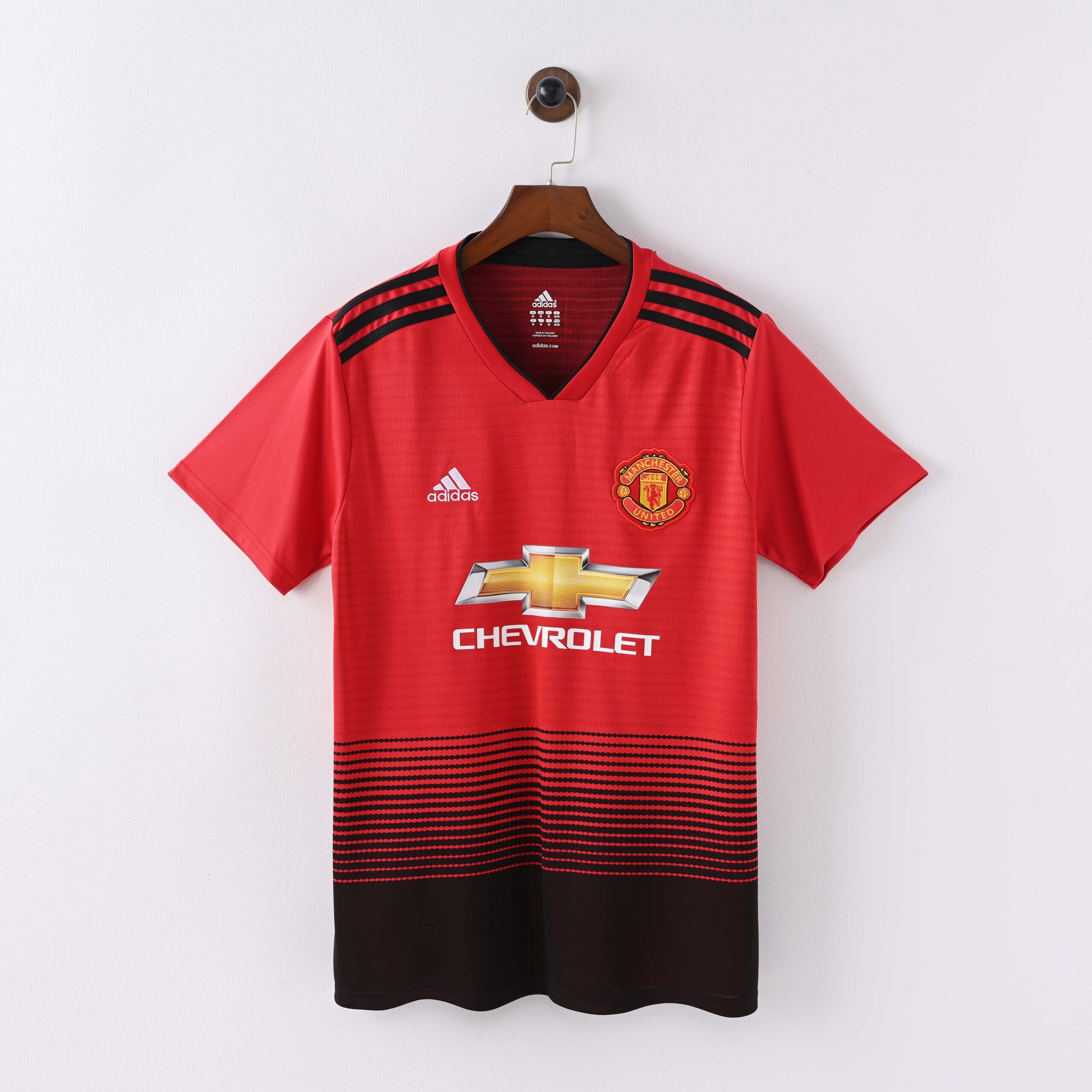 93e6a97283343b6cccb97d8aba3b6907c5afa773 2018/2019 Retro Manchester United Home Football Shirt 1:1 Thai Quality - Image 1
