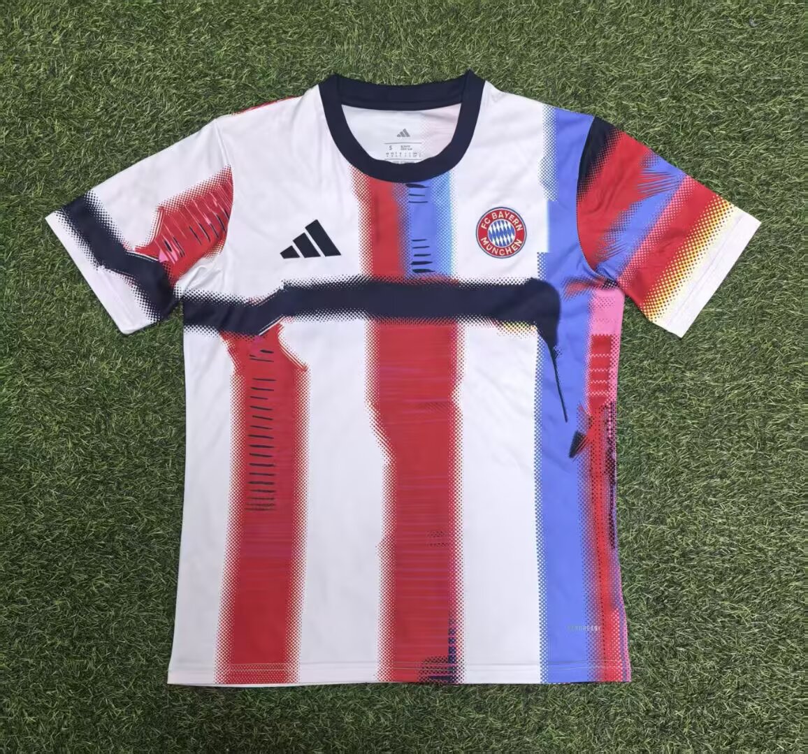 994c91b601e9df5f5648412194f23763b3bd2b5d 2025/2026 Bayern Munich Pre Match Training Wear Colorful Football Jersey 1:1 Thai Quality - Image 1