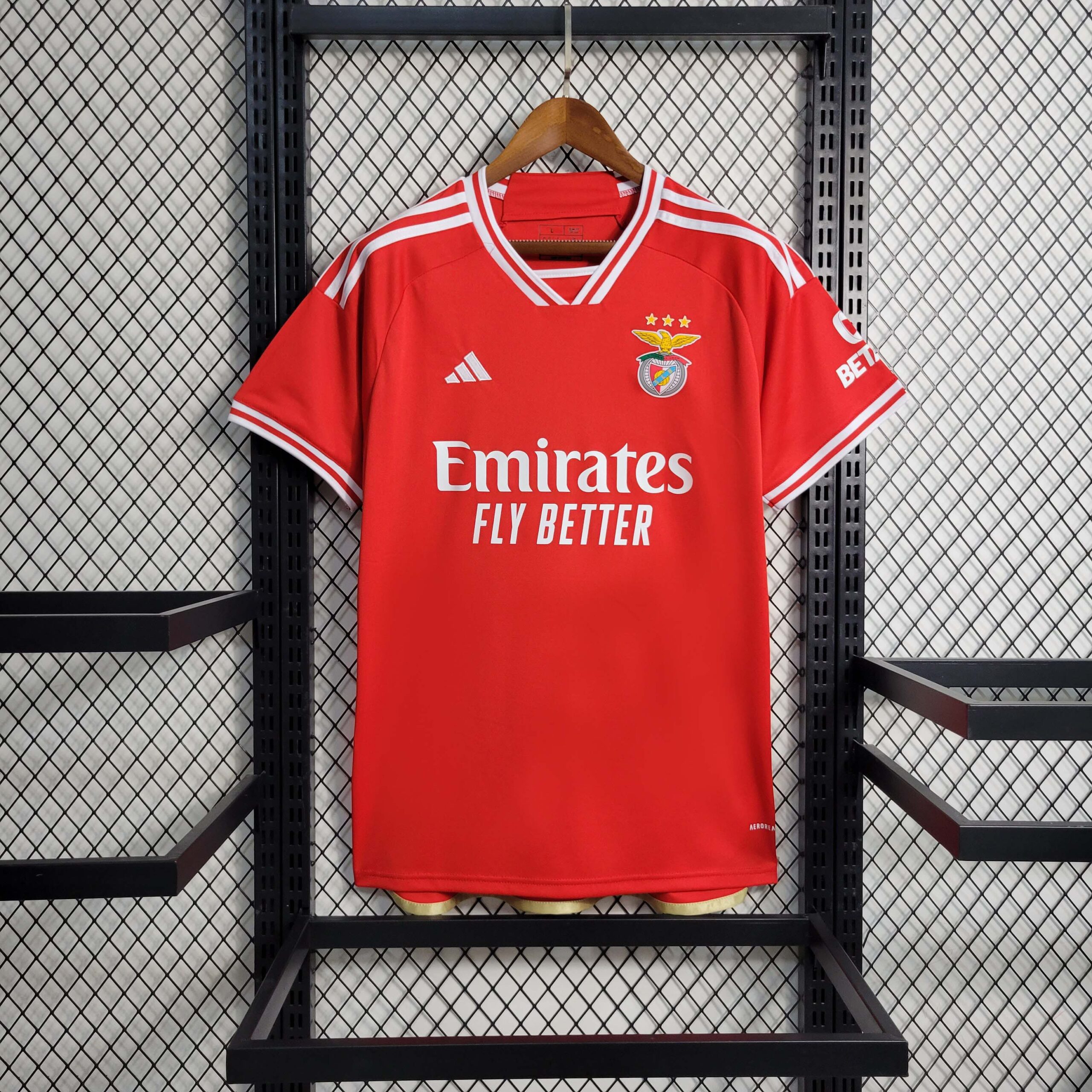 9bbae3c6d44118189a9c1917872f0f238cf0937c 2023/2024 Benfica Home Football Shirt - Image 1
