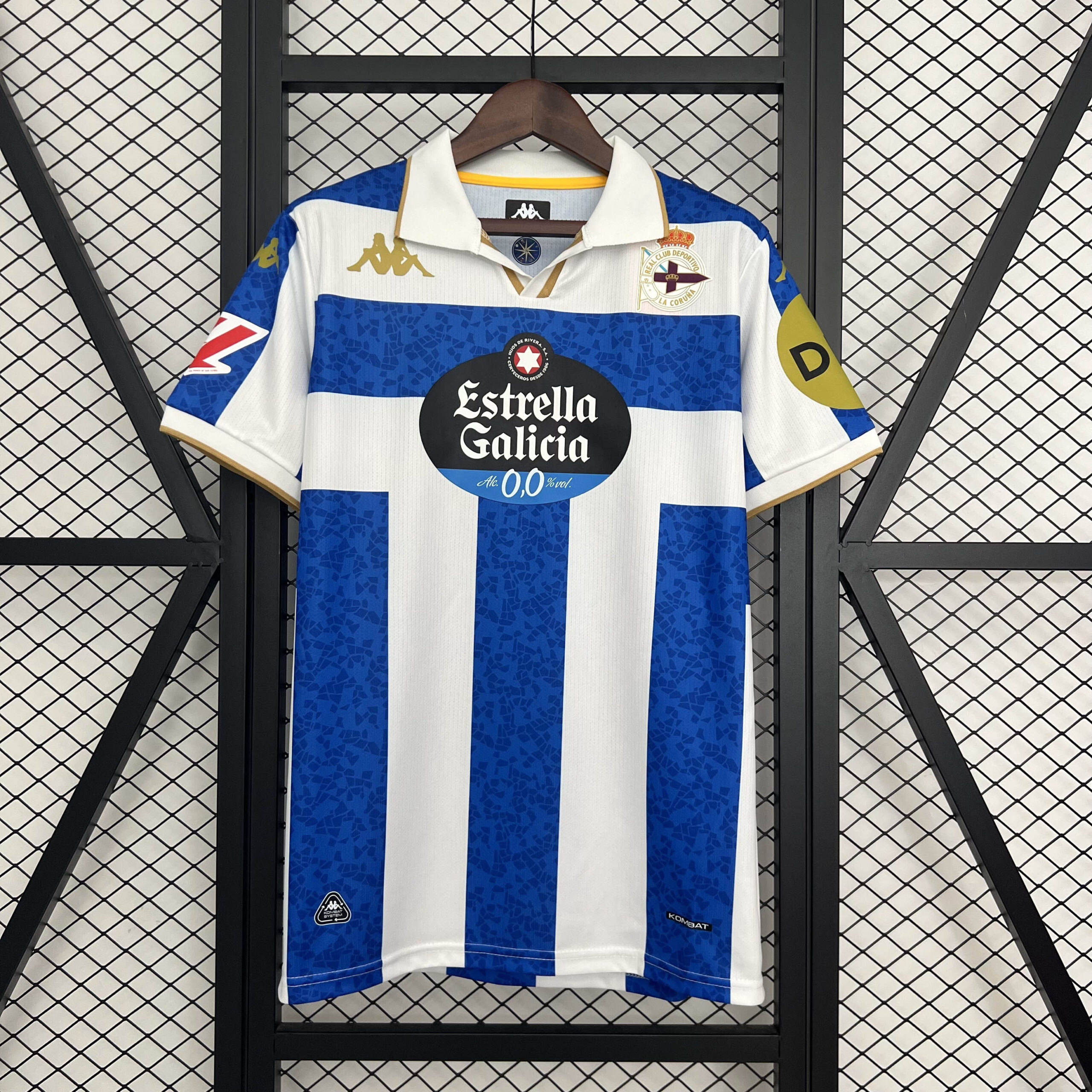 9d4d1cb628d3bfb440b2c30bc45425dba0b533f7 2025/2026 La Coruña Home Football Shirt 1:1 Thai Quality - Image 1