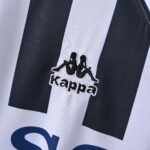 1996/1997 Retro Juventus Football Shirt Home 1:1 Thai Quality - Image 5