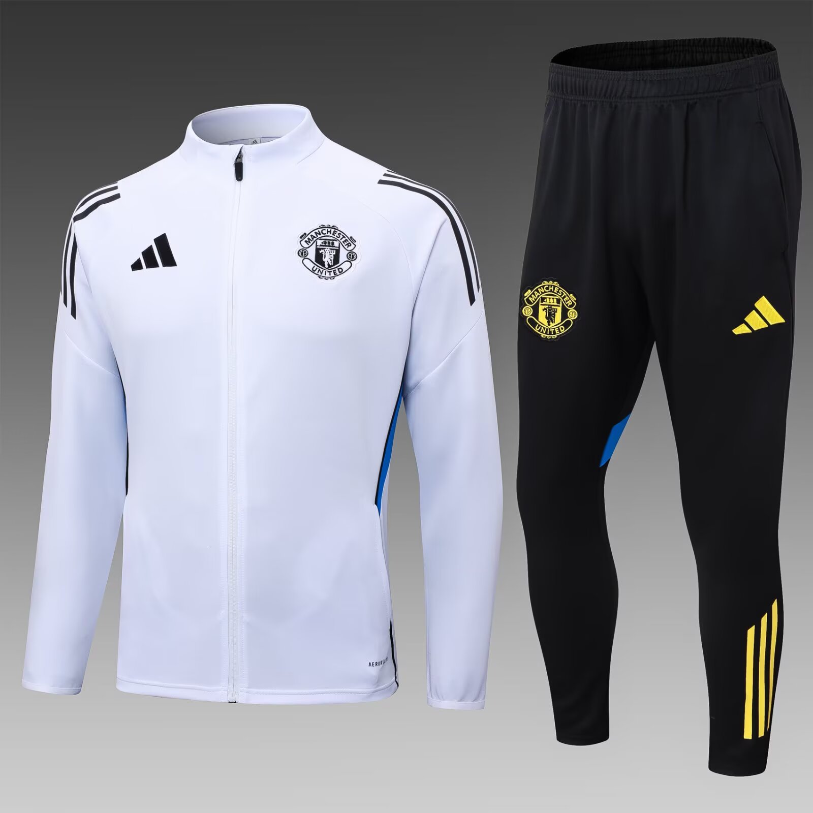 9fa889fa46231e4aee6a67ef61966f4d50c1e0c8 2025/2026 Manchester Long Zipped Jacket White Football Shirt 1:1 Thai Quality Set - Image 1