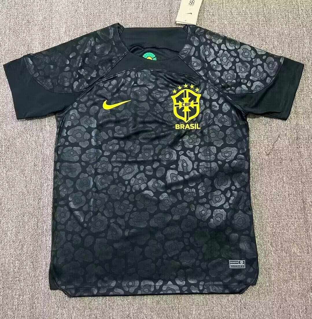 b8099036a6cd3e2b2a800ee3615b34c36b5a5a67 2022 Brazil Goalkeeper Jersey Black - Image 1