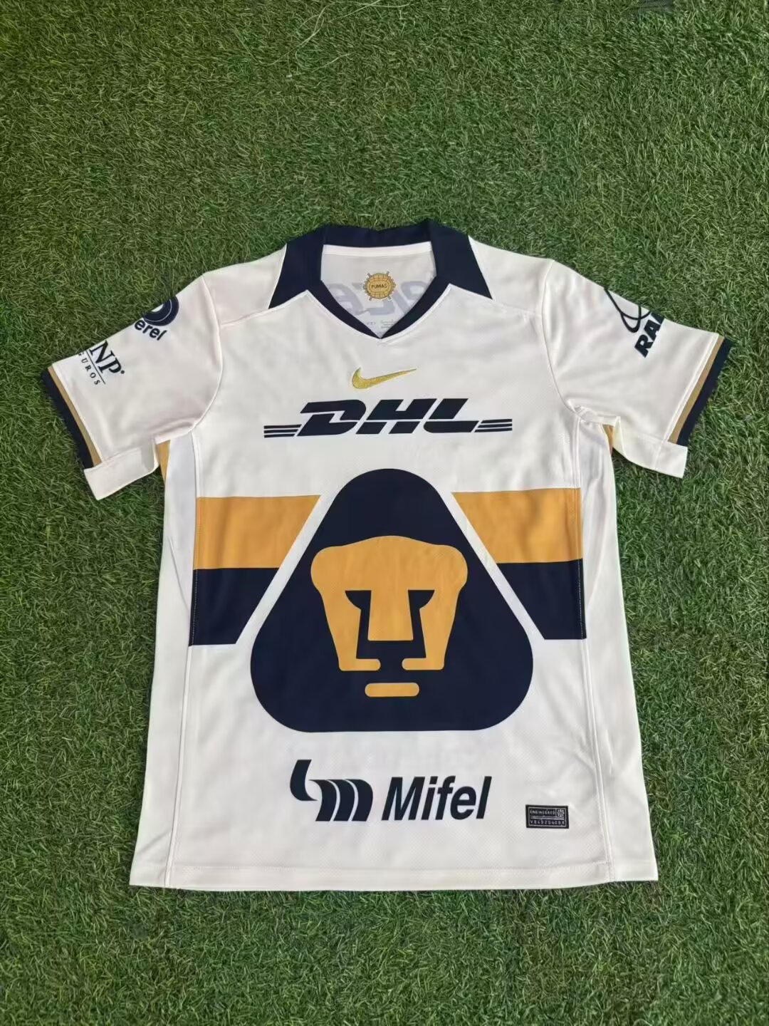 c1be3fb7d464de1bf06eb96b187706333d7b6ebf 2025/2026 Pumas UNAM Home Jersey 1:1 Thai Quality - Image 1