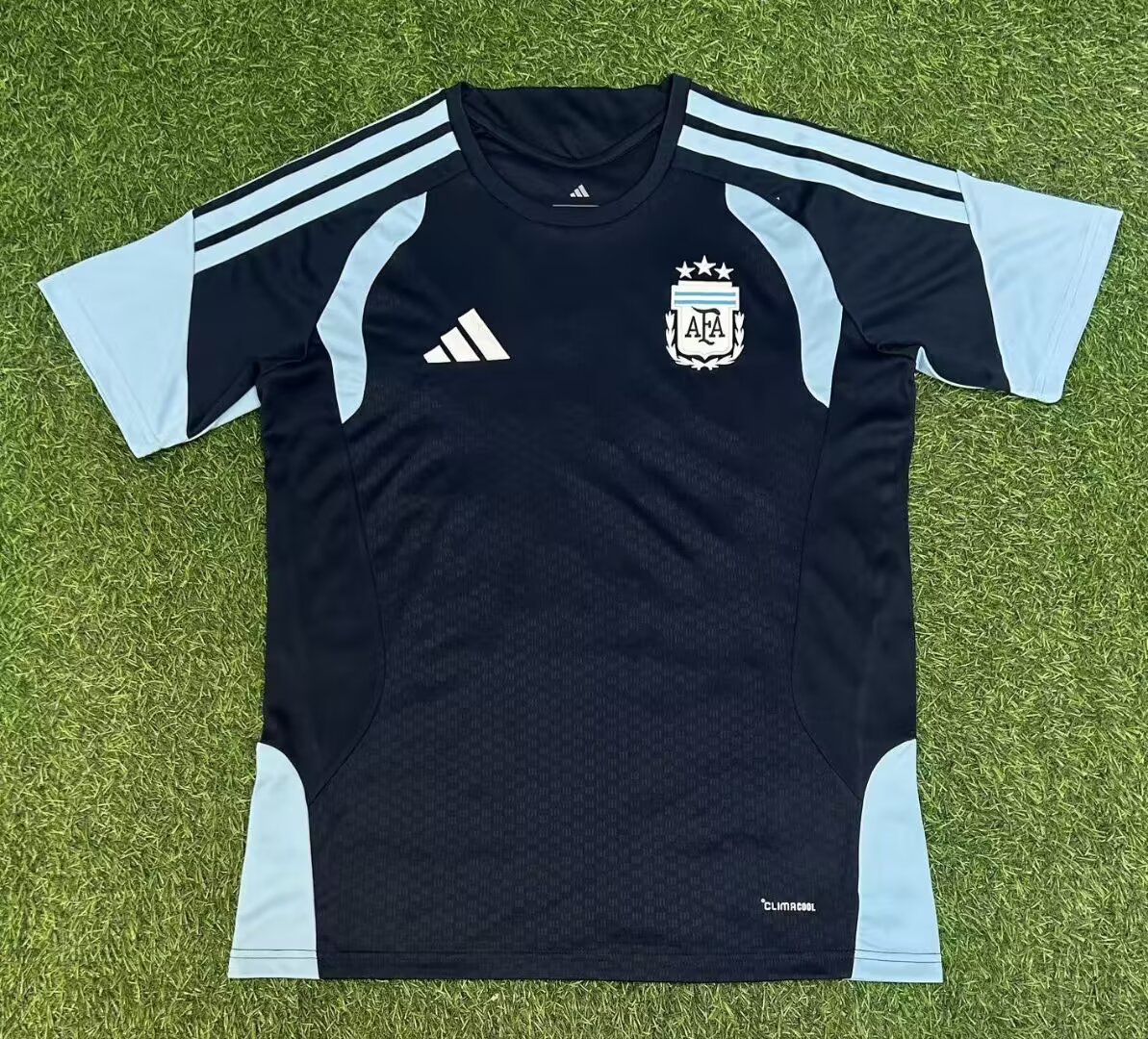 c618b74aaf7d3bd9db269ce68fcae763335946a0 2026 Argentina National Team Training Suit Royal Blue Football Shirt 1:1 Thai Quality - Image 1