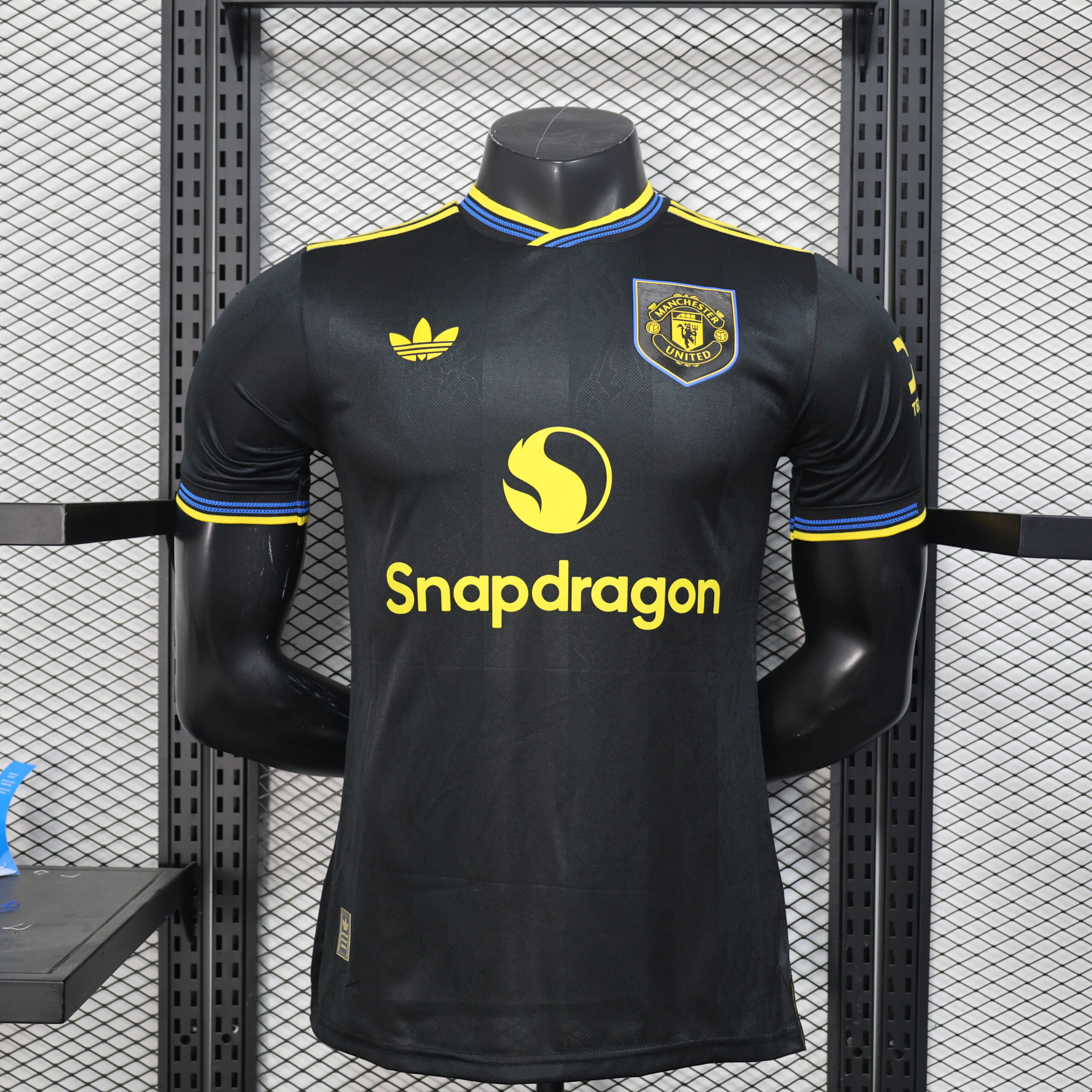 d005935c09cbbb37378657b3eb436b77fb531fcc 2025/2026 Player Version Manchester United Third Away Football Shirt 1:1 Thai Quality - Image 1