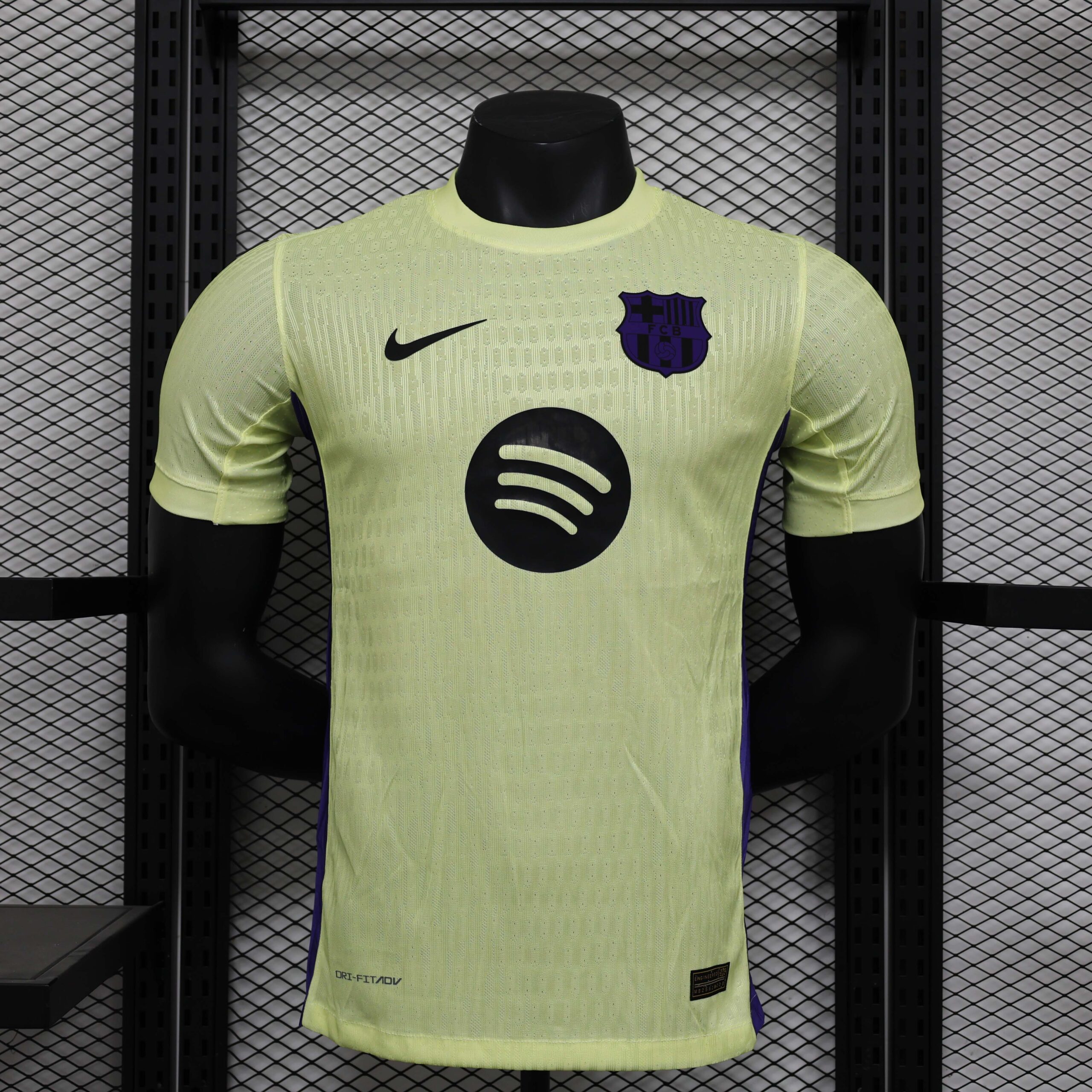 db4f7f4afbbc397052416d0eab15a05cc525f591 2024/2025 Player Version Barcelona Special Edition Yellow Football Shirt 1:1 Thai Quality - Image 1