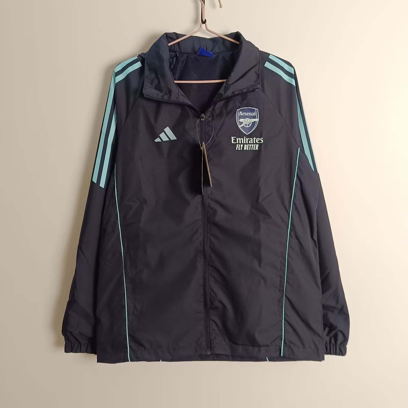 e842ccc0b5a5723d9c13b44f6c61eb99bf4f8243 2024/2025 Arsenal Windbreaker black Soccer Jersey 1:1 Thai Quality - Image 1