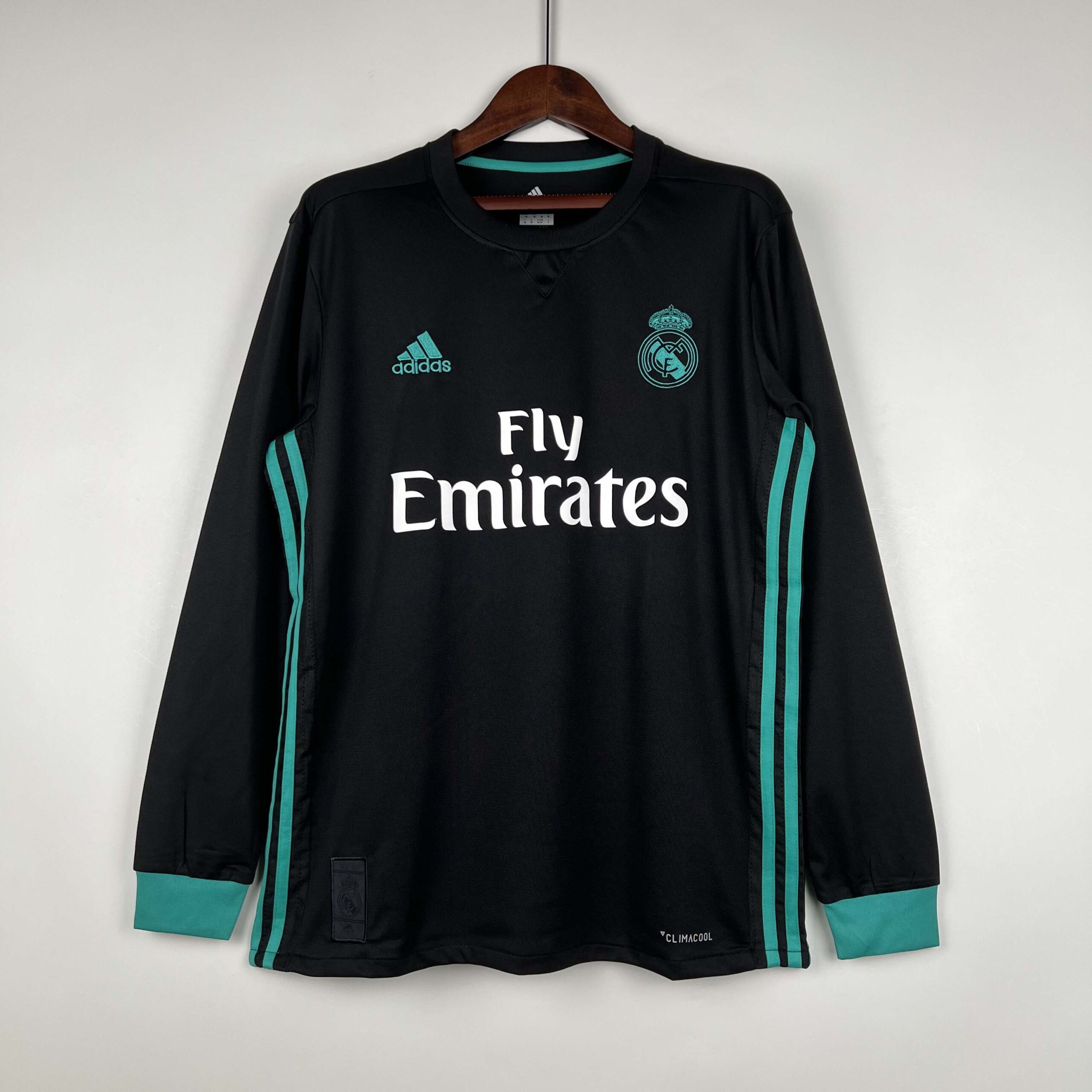e8ba76b255171dbc67710fd3a575d8d61d05ca0c 2017/2018 Retro Long Sleeve Real Madrid Away Football Shirt1:1 Thai Quality - Image 1