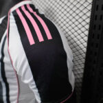 2025/2026 Player Version Juventus Home Football Shirt 1:1 Thai Quality（There Are Sponsors） - Image 7