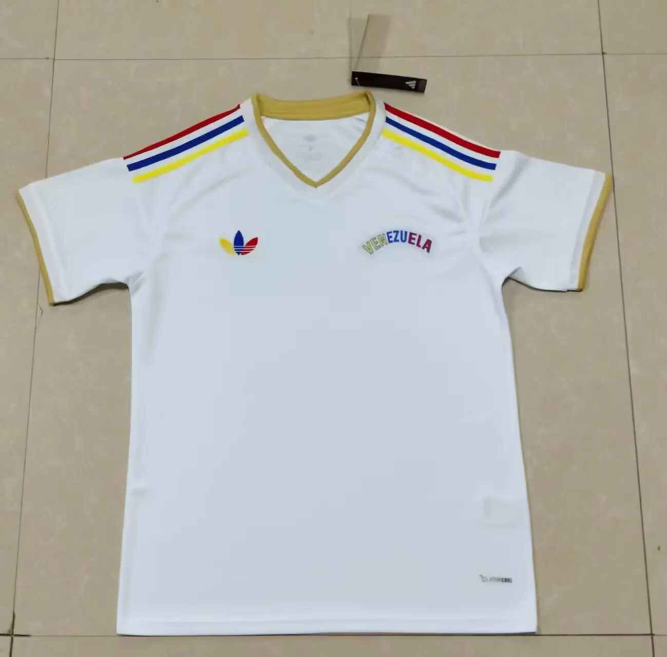 f6ea6e747925df270be4a225a04f1e9455677ad5 2026 Venezuela National Team Away Football Shirt 1:1 Thai Quality - Image 1